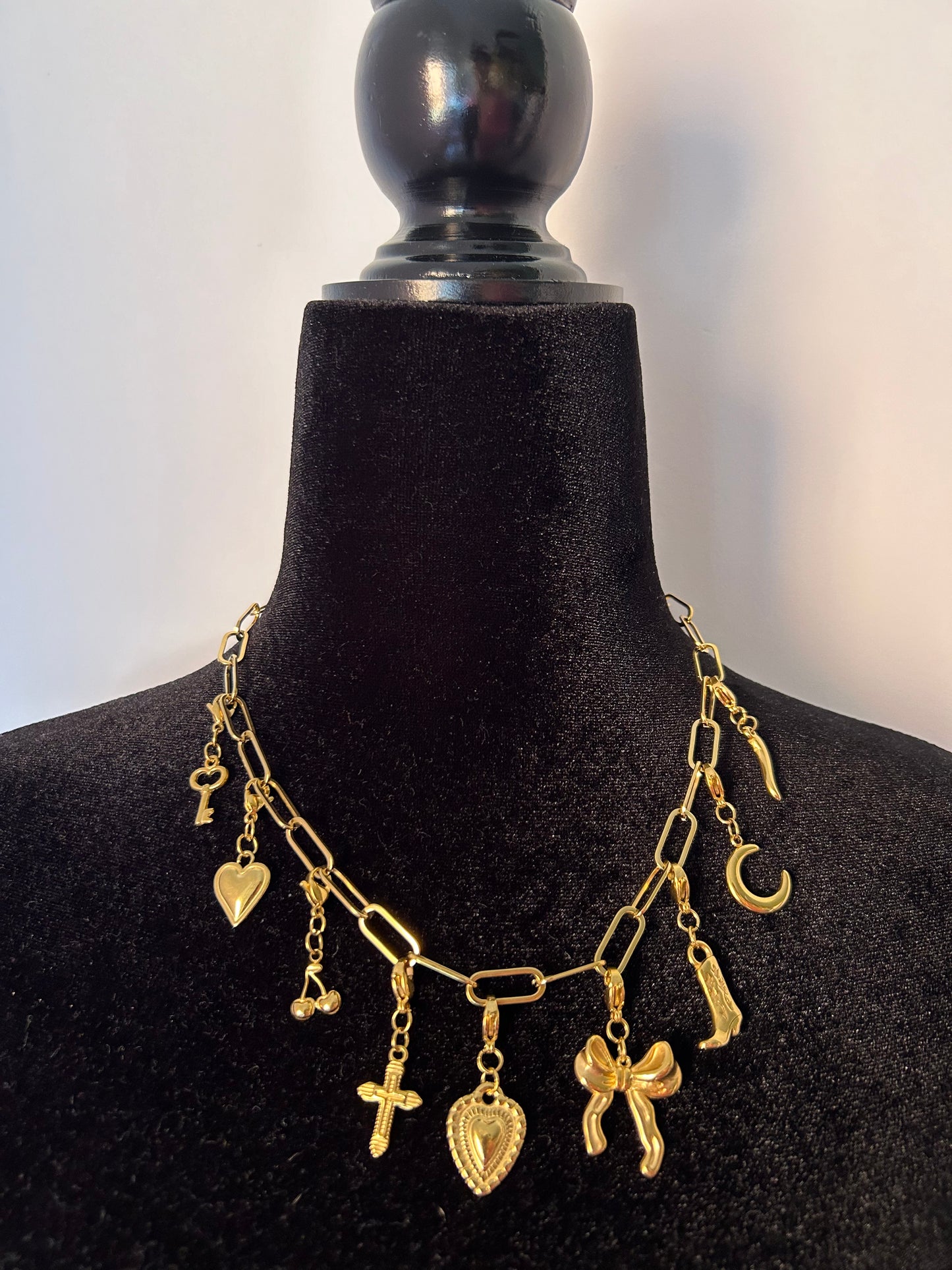CHILLI CHARM